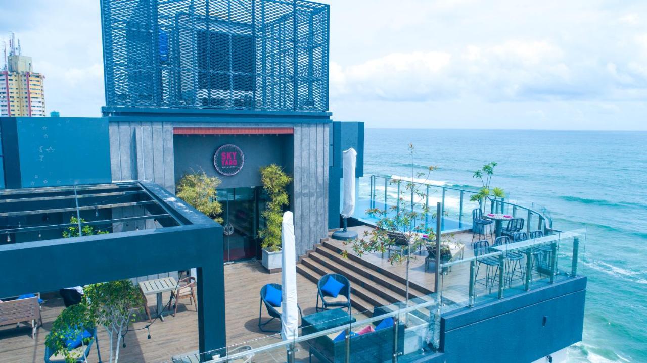 Maradha Colombo Hotel Buitenkant foto