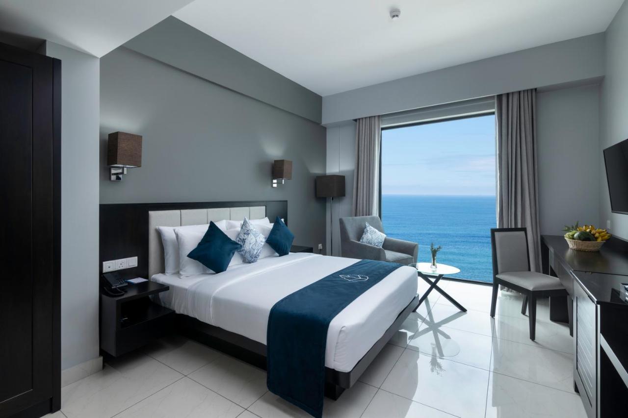 Maradha Colombo Hotel Buitenkant foto