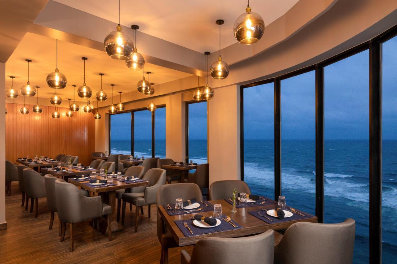 Maradha Colombo Hotel Buitenkant foto