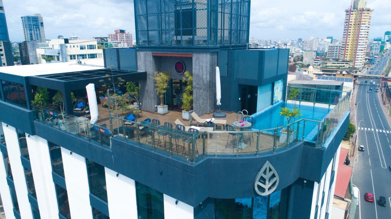 Maradha Colombo Hotel Buitenkant foto