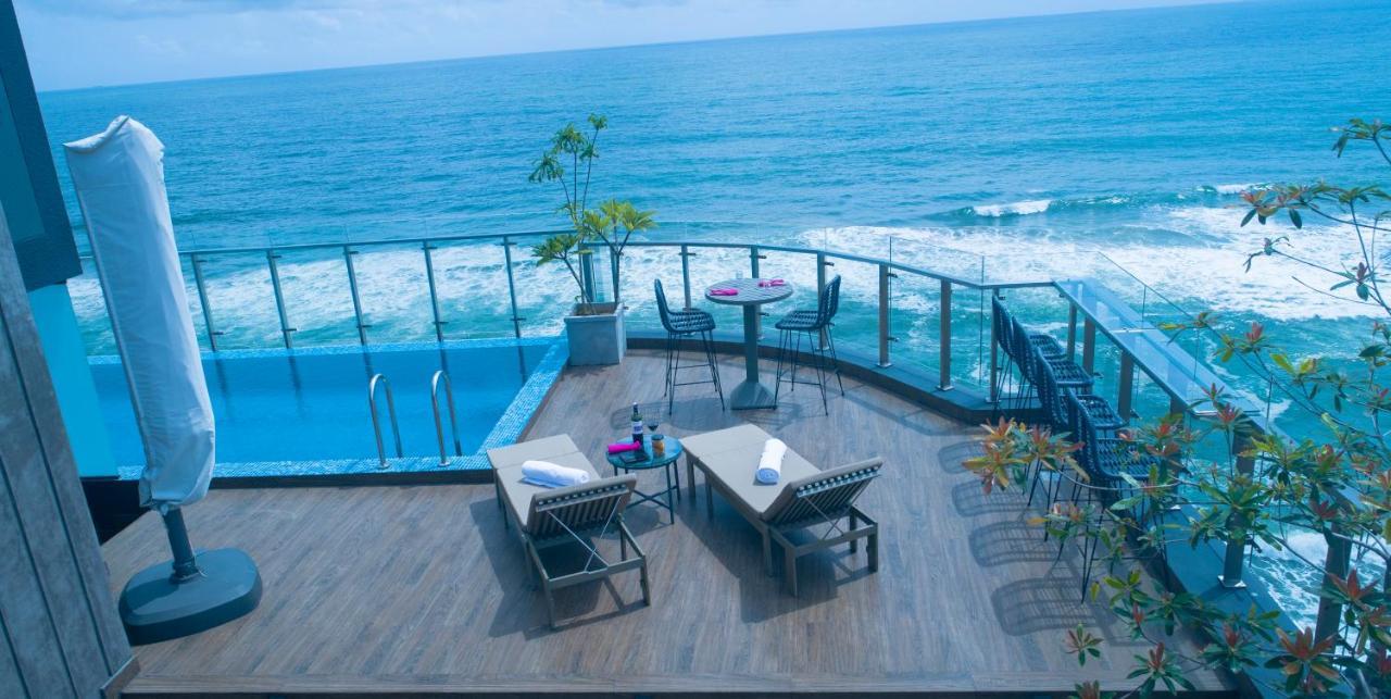 Maradha Colombo Hotel Buitenkant foto