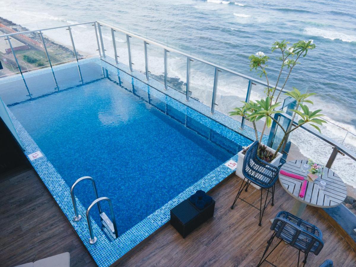 Maradha Colombo Hotel Buitenkant foto