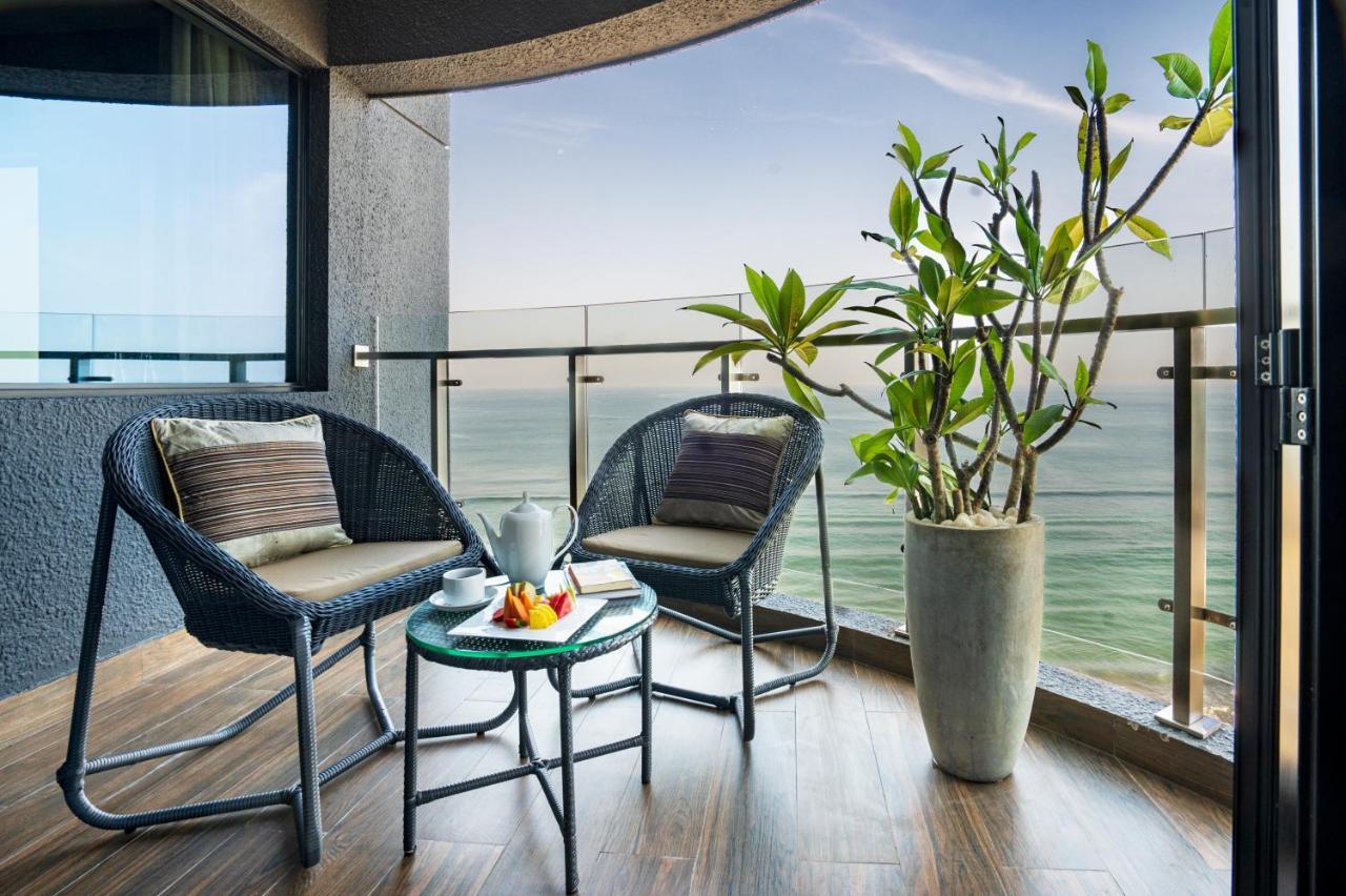 Maradha Colombo Hotel Buitenkant foto